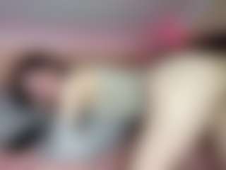Live cam show with ErmelindaMerck - College Latina on Taboo Cams XXX