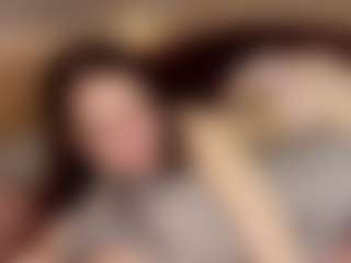 Live cam show with ErmelindaMerck - Brown Eyes on crypto-cams