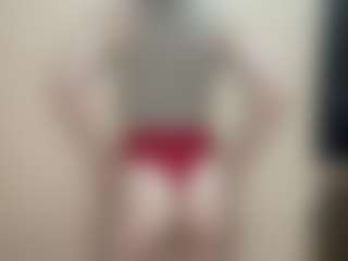 Live cam show with ErmelindaMerck - Mature on Hubzter Live