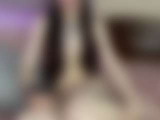 ErmelindaMerck's Live Sex Cam Show
