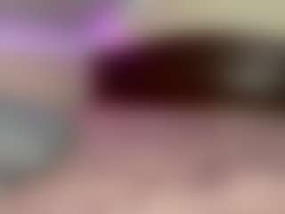 ErmelindaMerck's Live Sex Cam Show