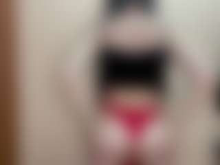 Live cam show with ErmelindaMerck - Butt Plug on Big Tits