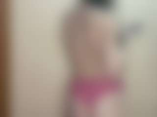 ErmelindaMerck's Live Sex Cam Show