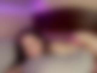 ErmelindaMerck's Live Sex Cam Show