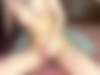 ErmelindaMerck's Live Sex Cam Show