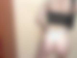 Live cam show with ErmelindaMerck - Anal on Camsoda