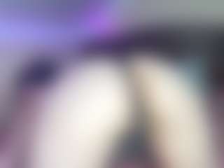 ErmelindaMerck's Live Sex Cam Show