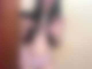 ErmelindaMerck's Live Sex Cam Show
