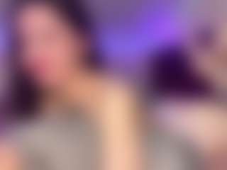 ErmelindaMerck's Live Sex Cam Show