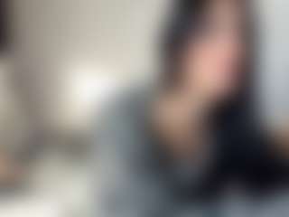 HoaCuddeback's Live Sex Cam Show