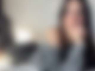 HoaCuddeback's Live Sex Cam Show