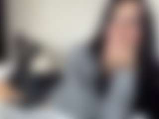 HoaCuddeback's Live Sex Cam Show