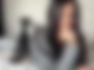 HoaCuddeback's Live Sex Cam Show