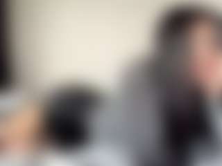 HoaCuddeback's Live Sex Cam Show