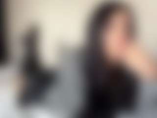 HoaCuddeback's Live Sex Cam Show