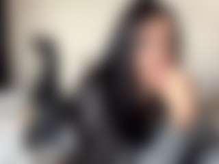 HoaCuddeback's Live Sex Cam Show