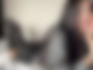 HoaCuddeback's Live Sex Cam Show