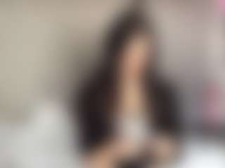 HoaCuddeback's Live Sex Cam Show