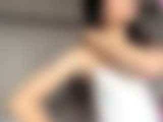 HoaCuddeback's Live Sex Cam Show