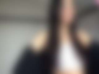 HoaCuddeback's Live Sex Cam Show