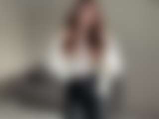 Live cam show with Valvi - New Teen (18+) on Stripli.com