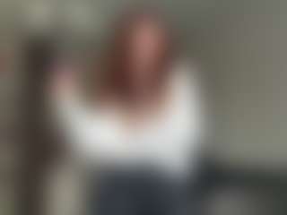 Live cam show with Valvi - Brown Hair Teen (18+) on live18s.com