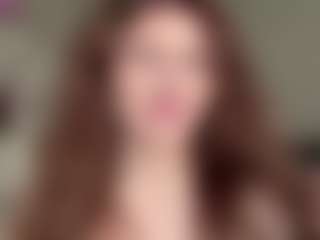 Live cam show with Valvi - Striptease Teen (18+) on friskycurves.com