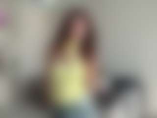 Live cam show with Valvi - Redbone on Stripli.com