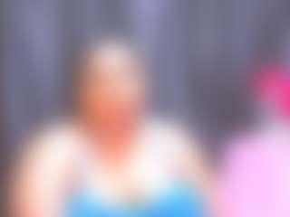 Live cam show with natasha - Deepthroat on livesuperchat.net