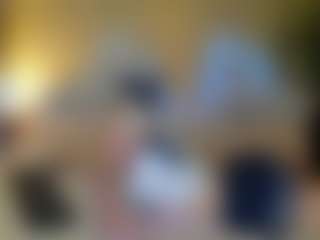 Live cam show with Lesya-Blair - Smoking on StripNow