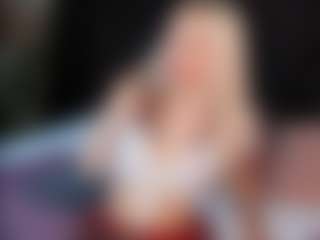 Live cam show with Lesya-Blair - Cute on CamwithHer
