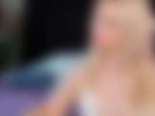 Live cam show with Lesya-Blair - Upskirt on liverealitysex.com