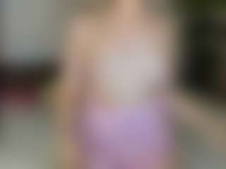Live cam show with Lesya-Blair - Twerk on SinfulBabes
