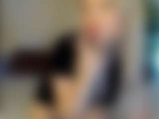 Live cam show with Lesya-Blair - Teen (18+) on Camsoda