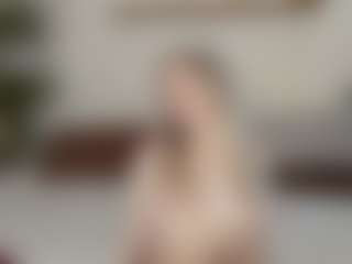 Live cam show with Lesya-Blair - Blue Eyes on makecum.org