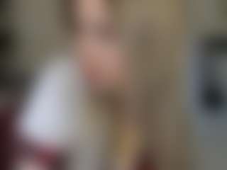 Live cam show with Lesya-Blair - Flashing on thefappeningchat.com