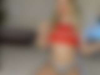 Live cam show with Lesya-Blair - Blonde Hair on thefappeningchat.com