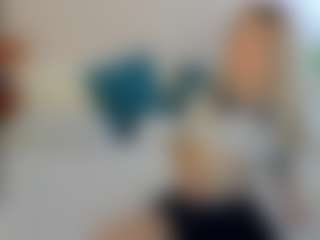 Live cam show with Lesya-Blair - Ice on Soda Cam