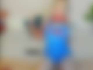 Live cam show with Lesya-Blair - Smoke on Hubzter Live