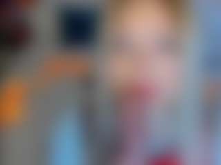 Live cam show with Lesya-Blair - Young Adult on CamClone