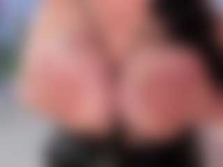 Live cam show with Lily-Miller - Body Massage on Strip Flash - Live Sex Shows