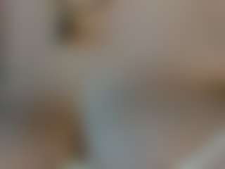 Live cam show with Lily-Miller - Middle Aged on Dare Cams