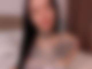 Live cam show with NyxelleSable - Arab Tattoos on friskycurves.com