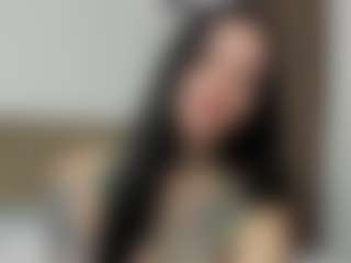 Live cam show with NyxelleSable - Green Eyes on Camiplay Live