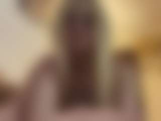 RoxieBeattle's Live Sex Cam Show