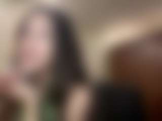 Live cam show with Anna - HD on intimatelivegirls.com