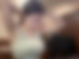 Live cam show with Anna - Thin on Hubzter Live