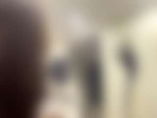 Live cam show with Anna - Trimmed Granny on live18s.com