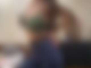 Spettacolo in cam dal vivo con Anna - Yoga su Camsoda
