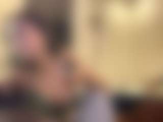 Live cam show with Anna - Interactivetoy Granny on StripNow